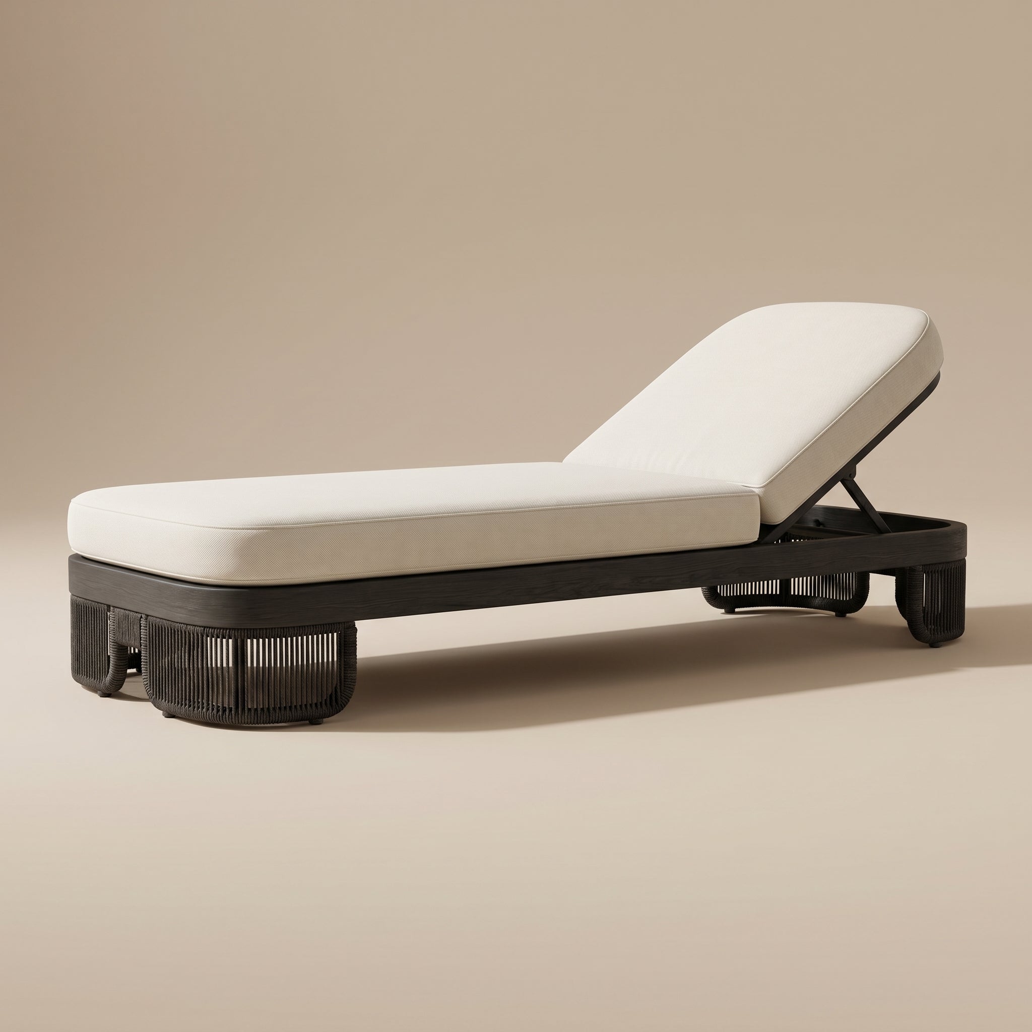 Noir Sol Lounger