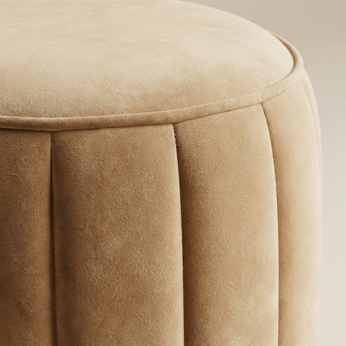 VELA Velvet Ottoman