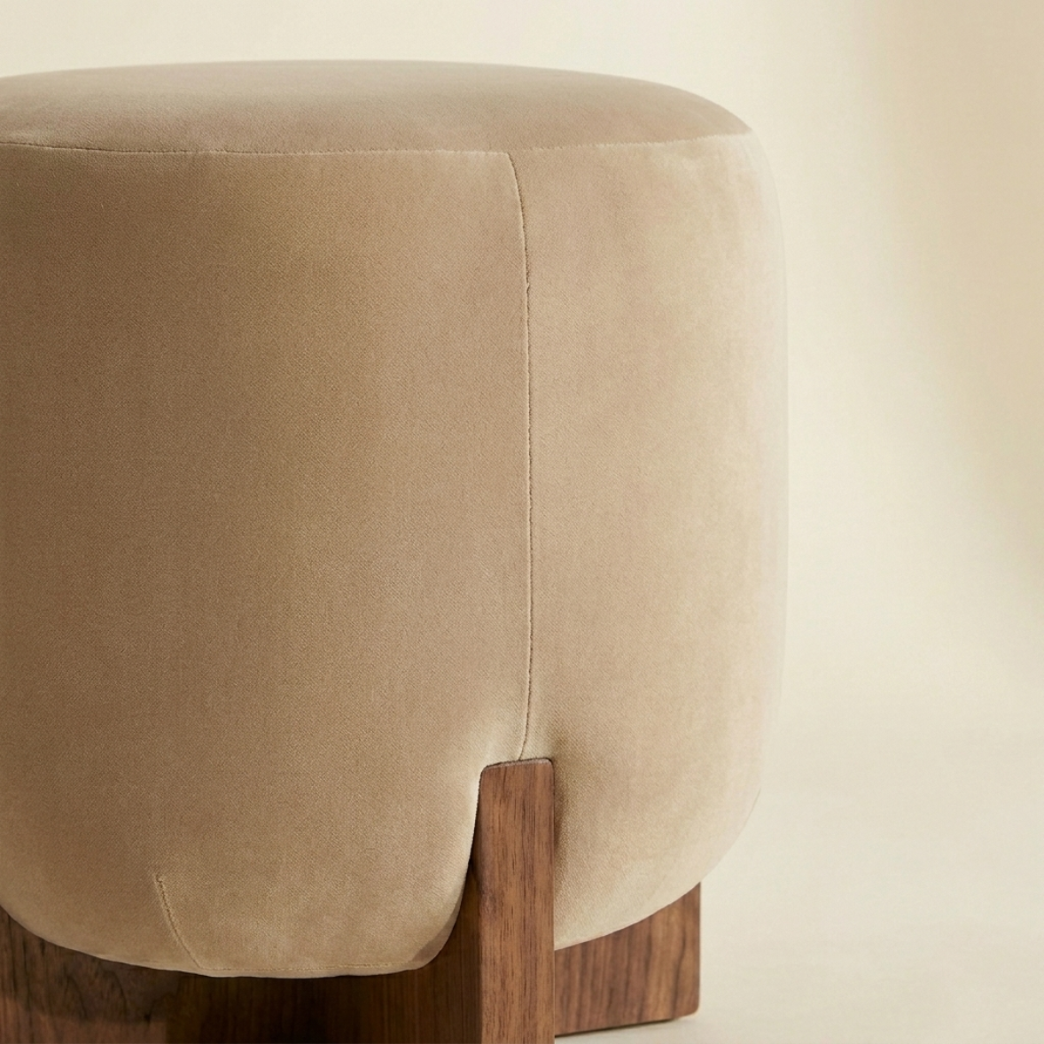 ORA Velvet Ottoman