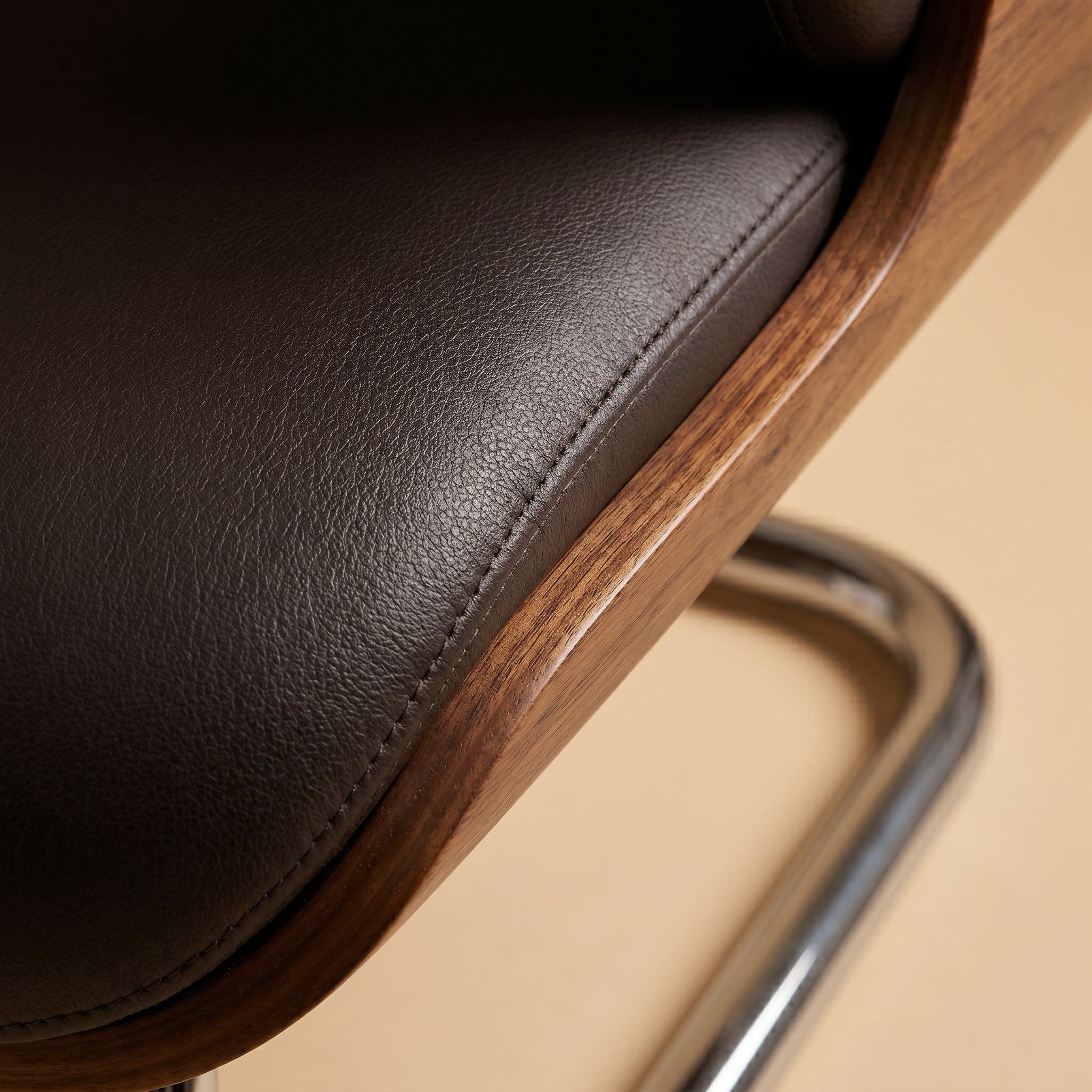 Noir Executive Chair
