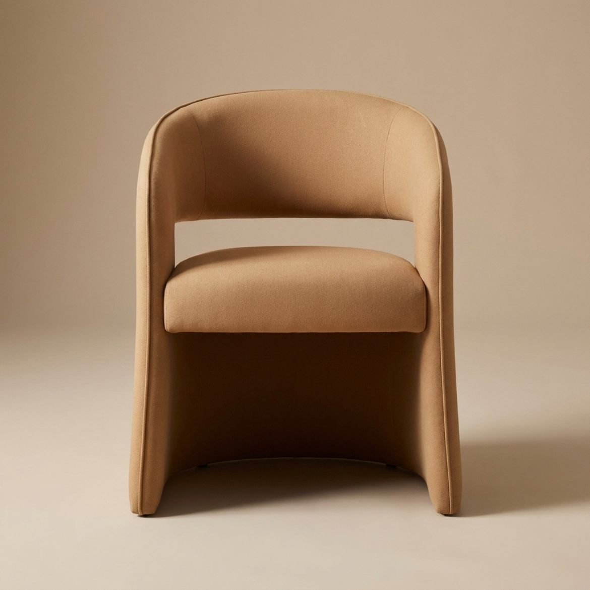 GIA Sculptural Dining Chair
