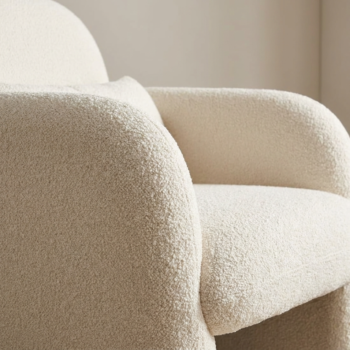 Halo Lounge Chair