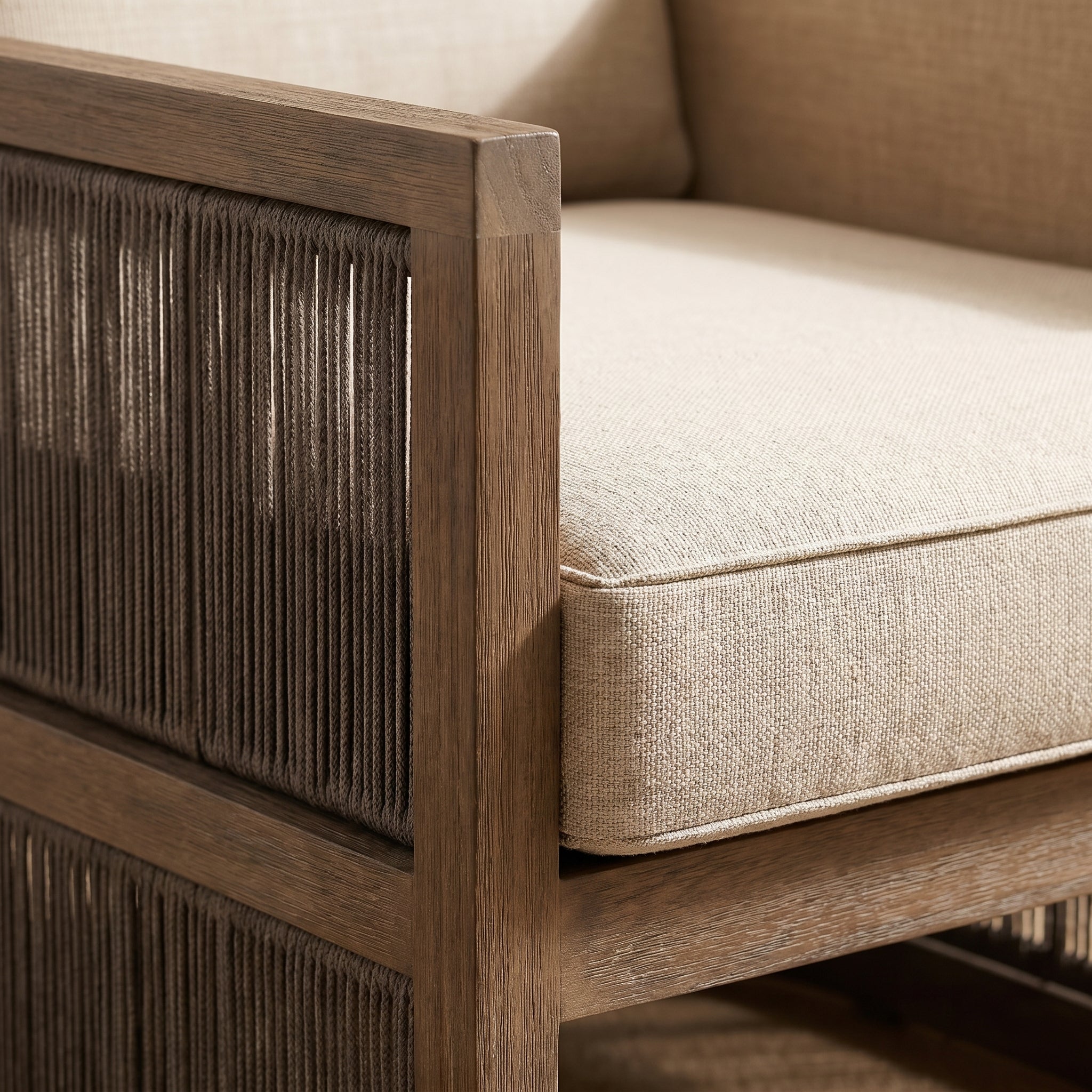 Cove Outdoor Lounge Chair