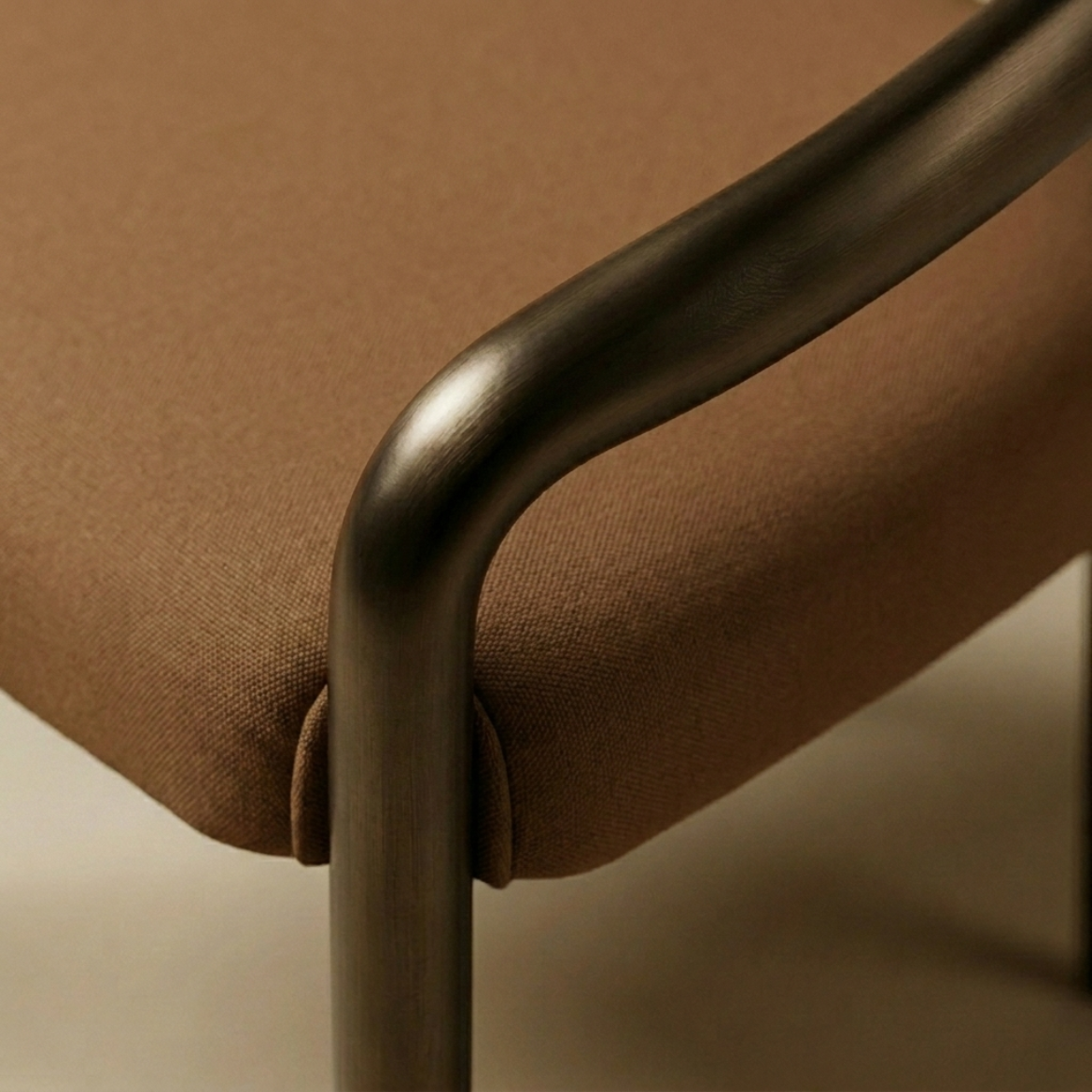THADDEUS Curved Dining Chair